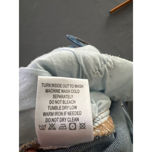 John Mark Raw Hem Crop Jeans Size 14 High Rise Stretch Blue Distressed Denim - Picture 4 of 14